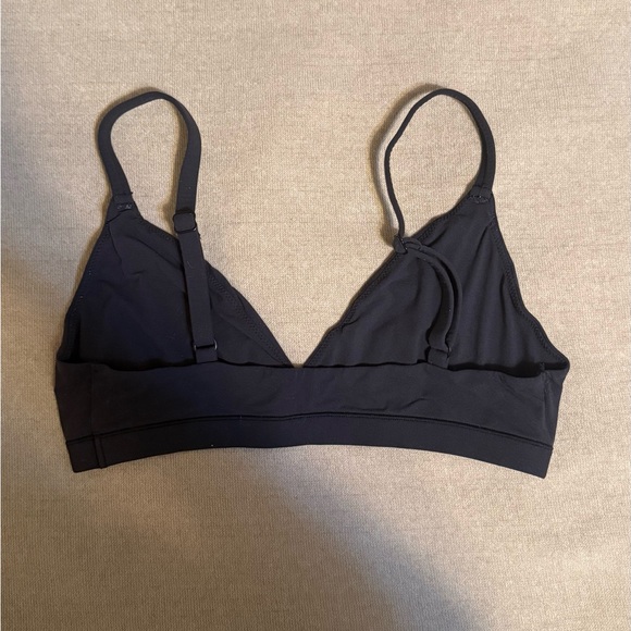 SKIMS | FITS EVERYBODY TRIANGLE BRALETTE - Picture 5 of 5